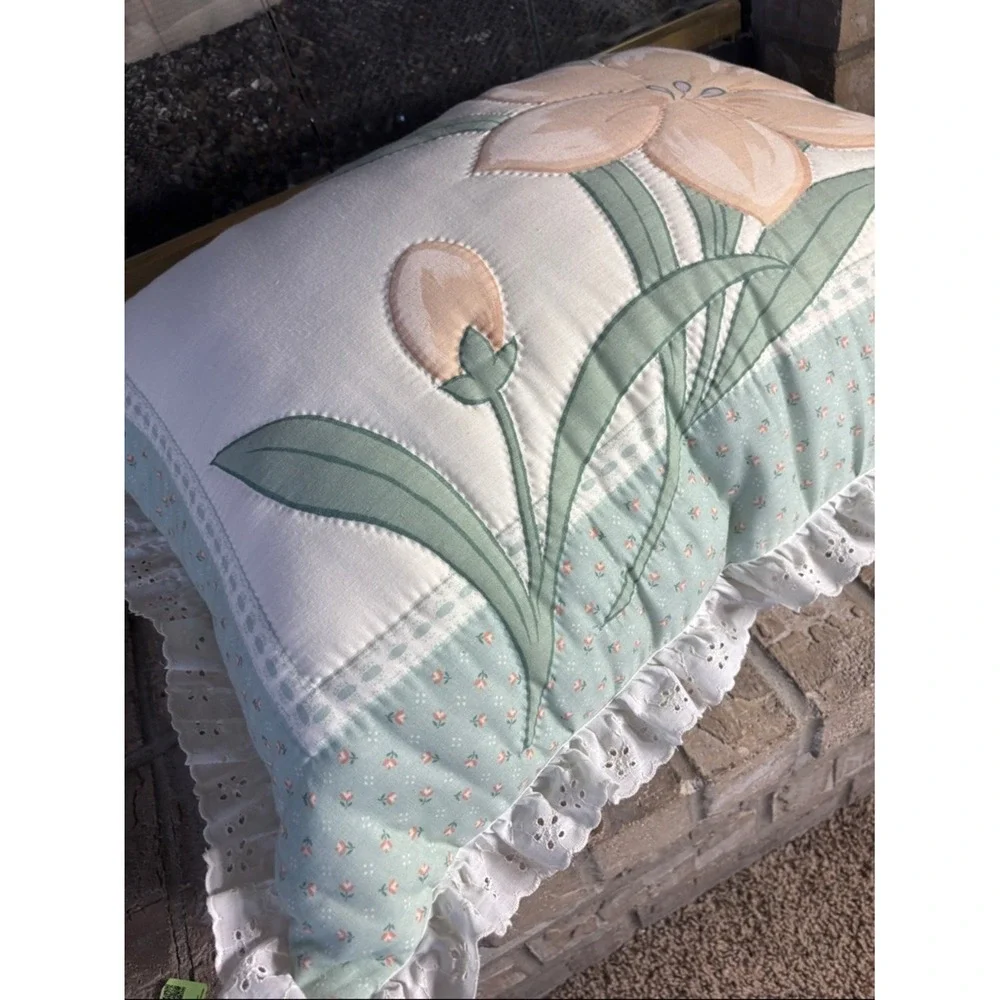 Vintage Oversized Quilted Tiger Lilly Decorative Pillow w/Ruffle CottageCore 80s